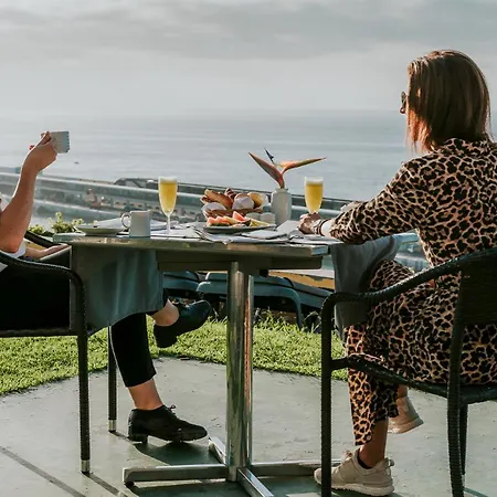 מלון Pestana Casino Park & Casino 5*