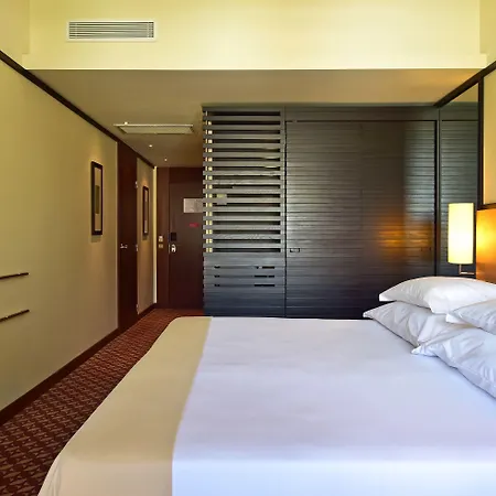 Pestana Casino Park & Casino מלון 5*