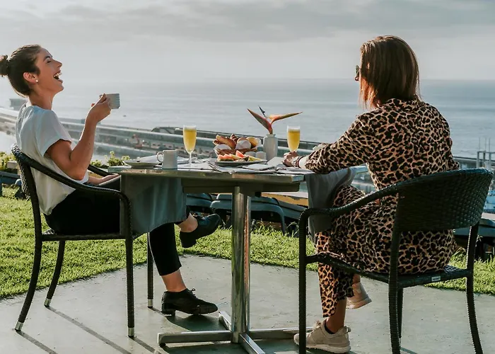 酒店 佩斯塔纳公园酒店 5*