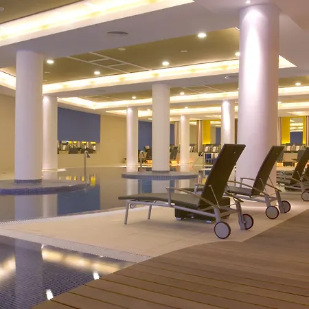 Pestana Casino Park & Casino Hotell 5*